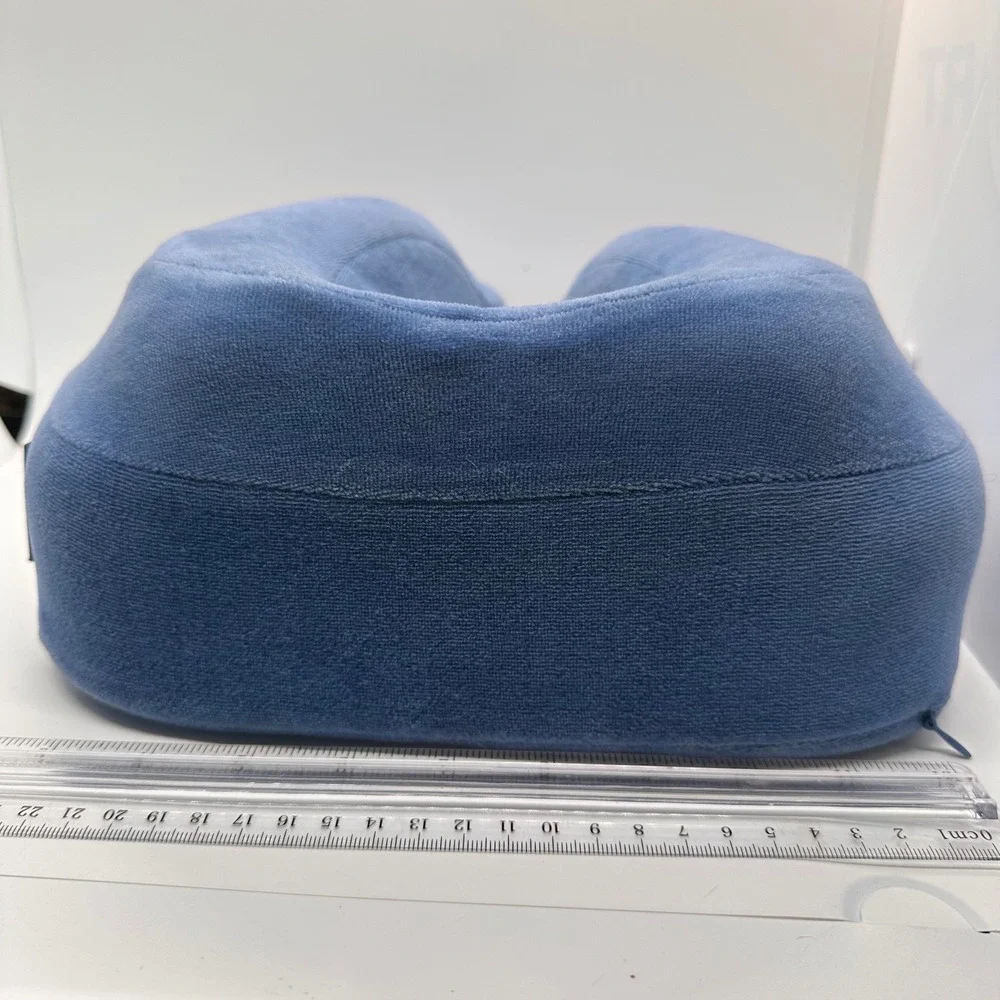 Cabeau Evolution S3 Travel Pillow‎ Neck Support Blue Comfortable Soft